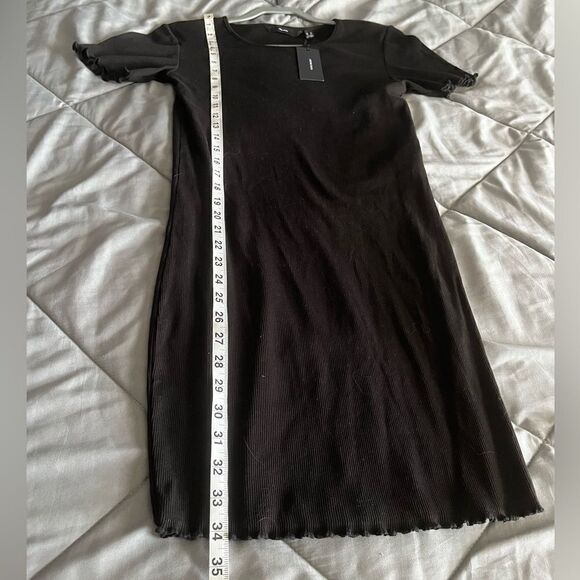Vero Moda Ribbed Short Sleeve T-shirt Dress - Picture 11 of 11